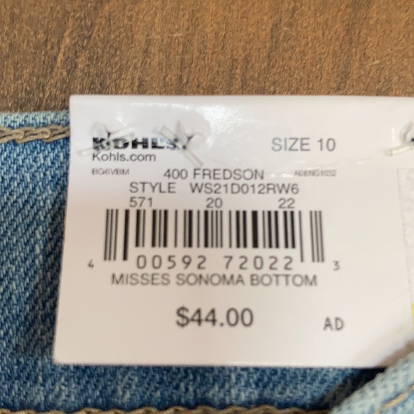 Sonoma Boyfriend jean high rise straight leg distressed size 10 - Picture 15 of 16